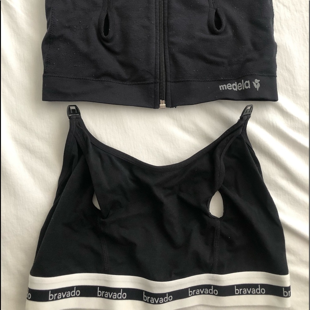 Madela and bravado pumping bras. Black size medium